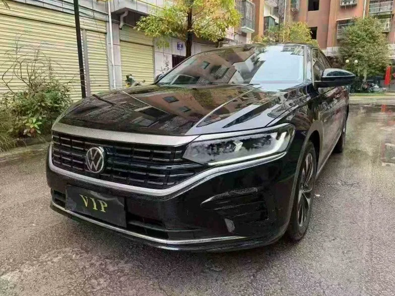 大众帕萨特 正面外观三