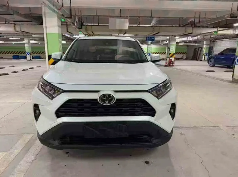 24年丰田RAV4荣放2.0两驱