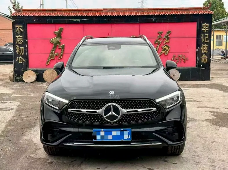 24年奔驰GLC300L四驱七座