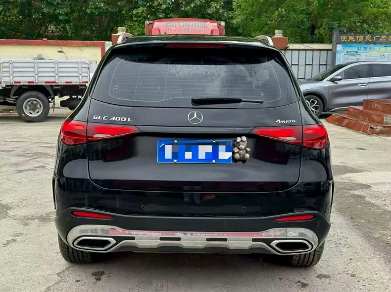 奔驰GLC 驾驶室
