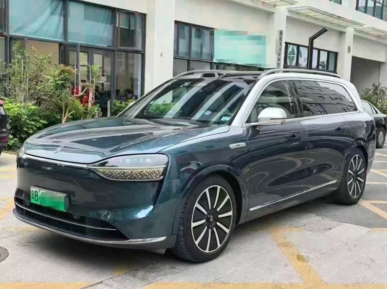 华为智选问界 正面外观三