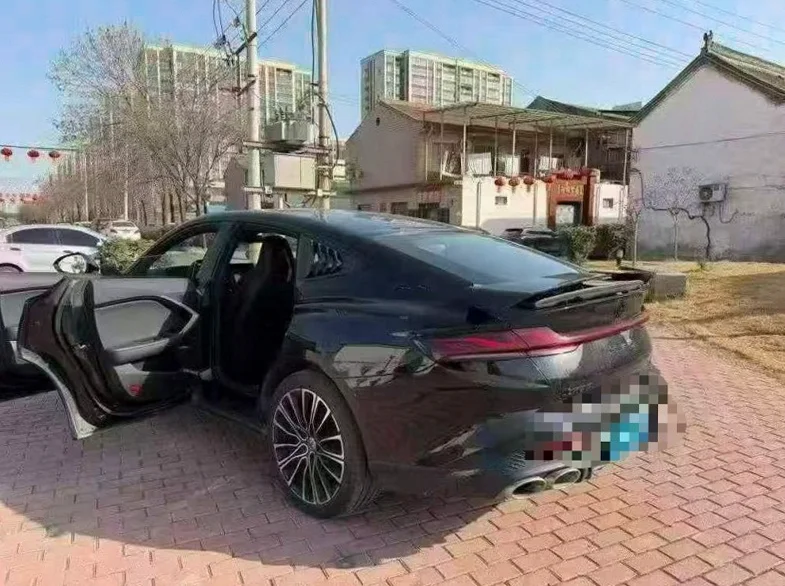 名爵7 内饰前排
