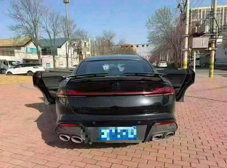 名爵7 内饰后排