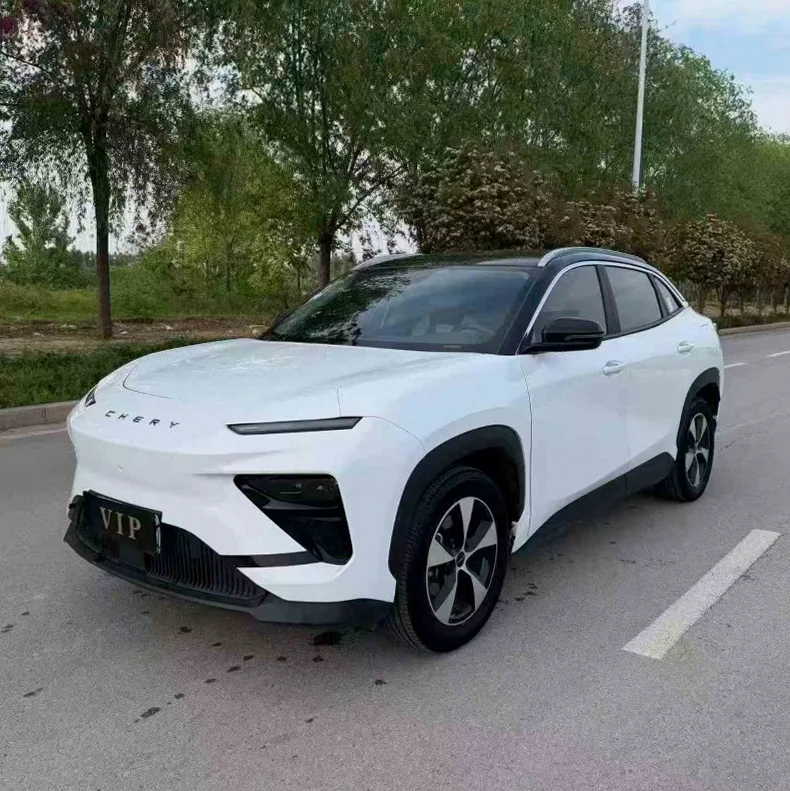 奇瑞舒享家 正面外观二