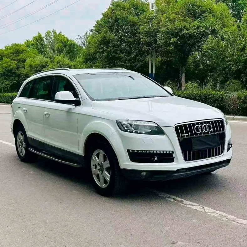 奥迪Q7 正面外观二