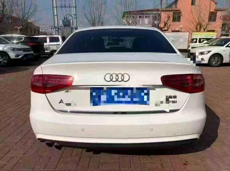 奥迪A4L 驾驶室