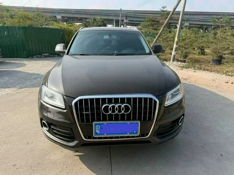 15年奥迪Q5 2.0T全景天窗四驱