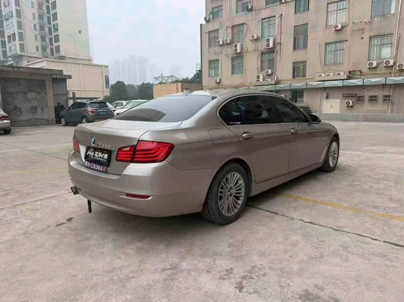 宝马5系 后面外观三