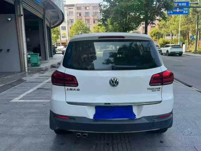 大众途观 驾驶室