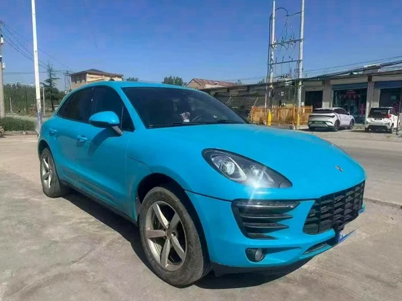 保时捷Macan 正面外观三