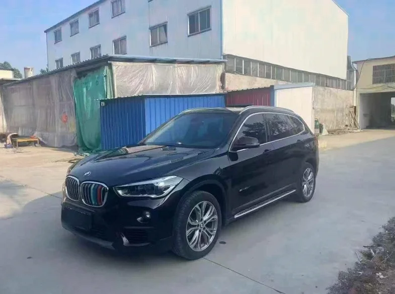 X1宝马 正面外观三