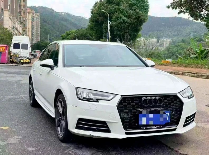 奥迪A4L 正面外观三