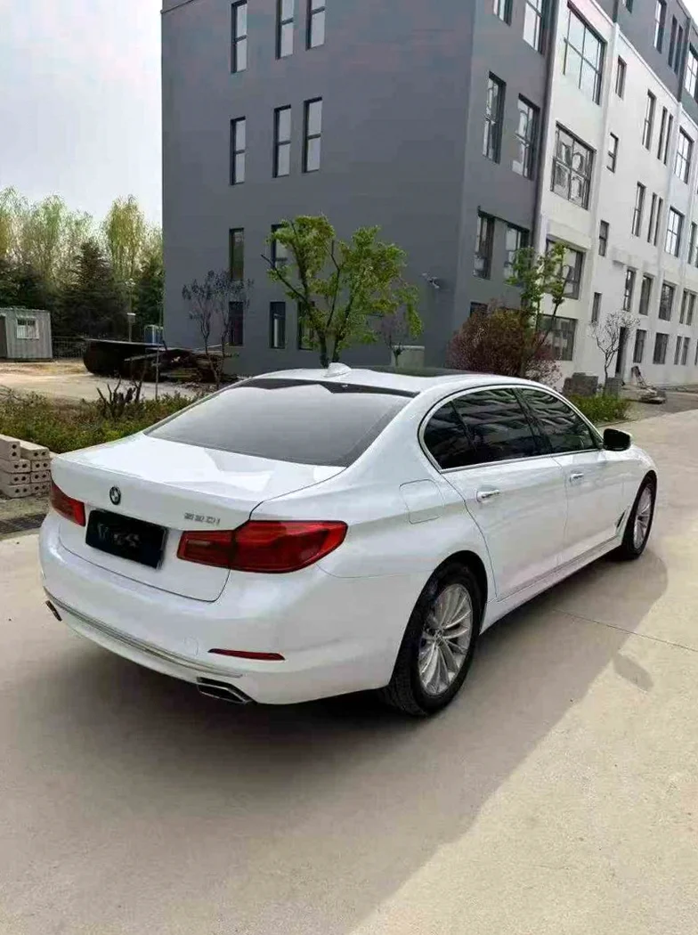 宝马5系 后面外观三