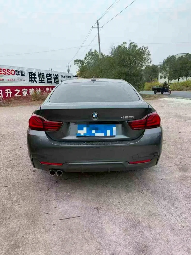 宝马4系 驾驶室