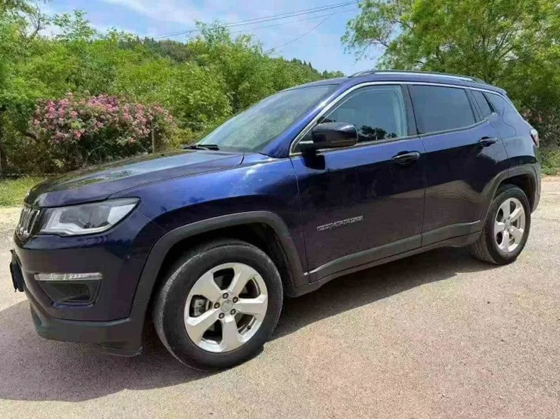 Jeep指南者 正面外观三