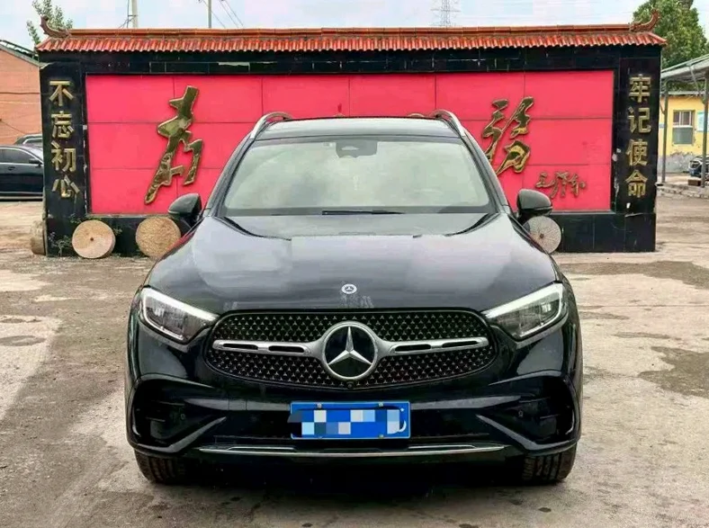 24年奔驰GLC300L 四驱七座