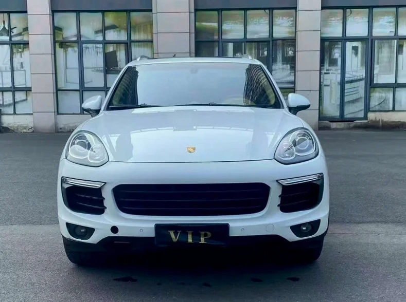 16年保时捷卡宴 3.0T 全景天窗