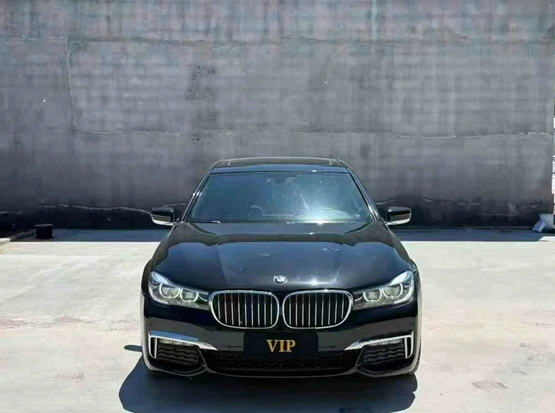 18年宝马730Li 2.0T最顶配