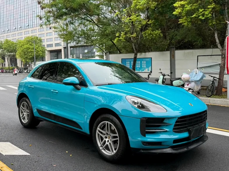 保时捷Macan 正面外观二