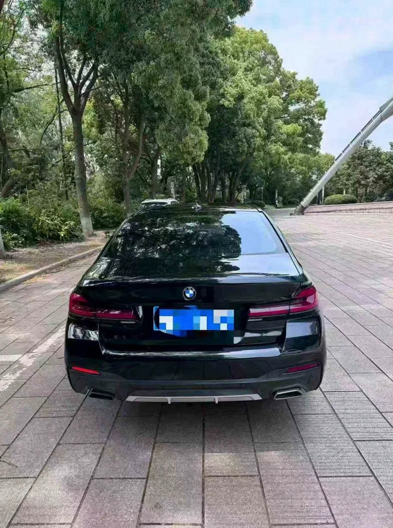 宝马5系 驾驶室
