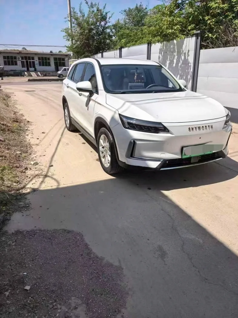 创维EV6 正面外观二