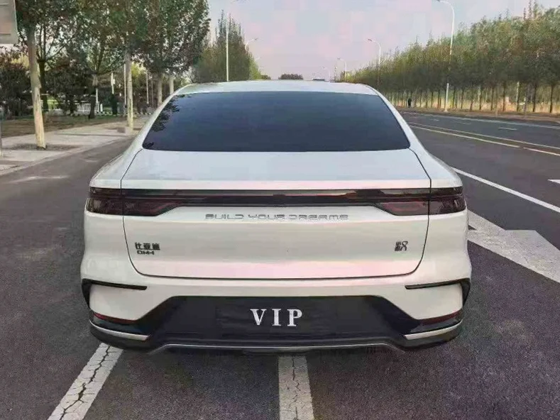 比亚迪汉DM 驾驶室