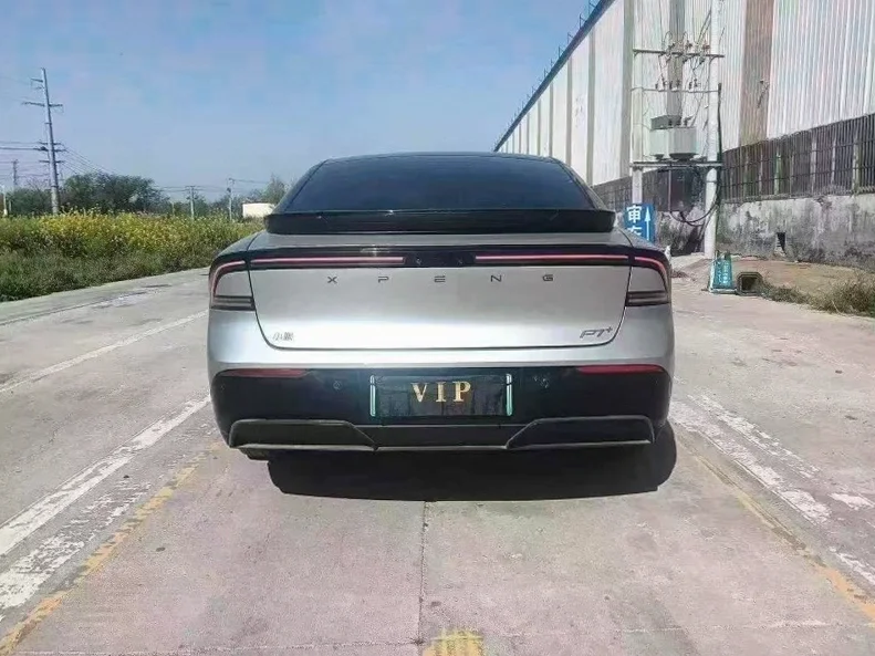 小鹏汽车p7 驾驶室