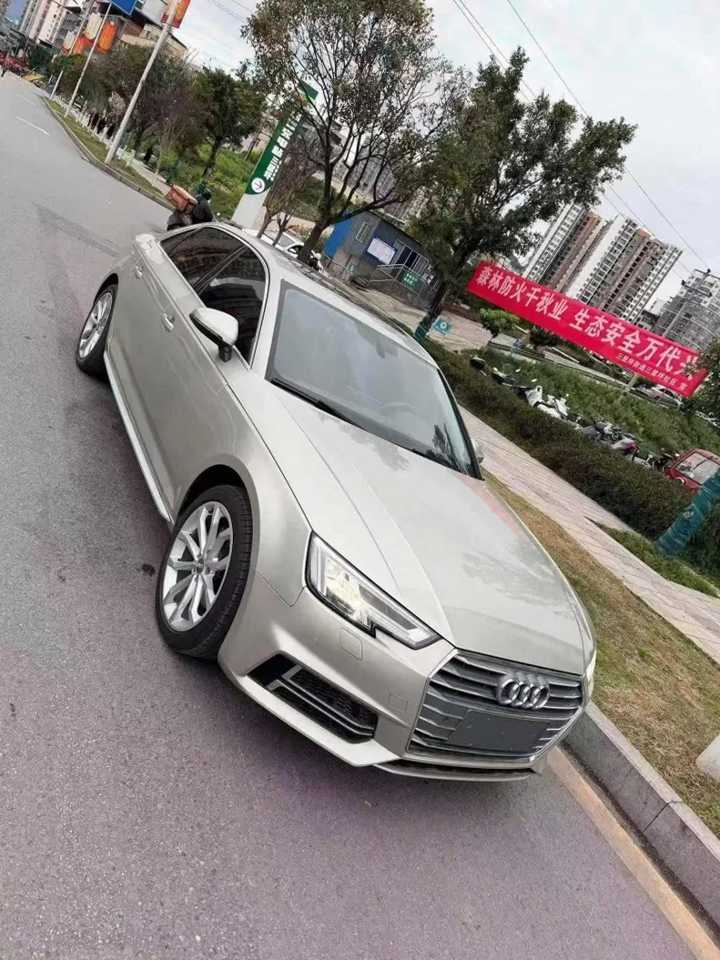 奥迪A4L 正面外观三