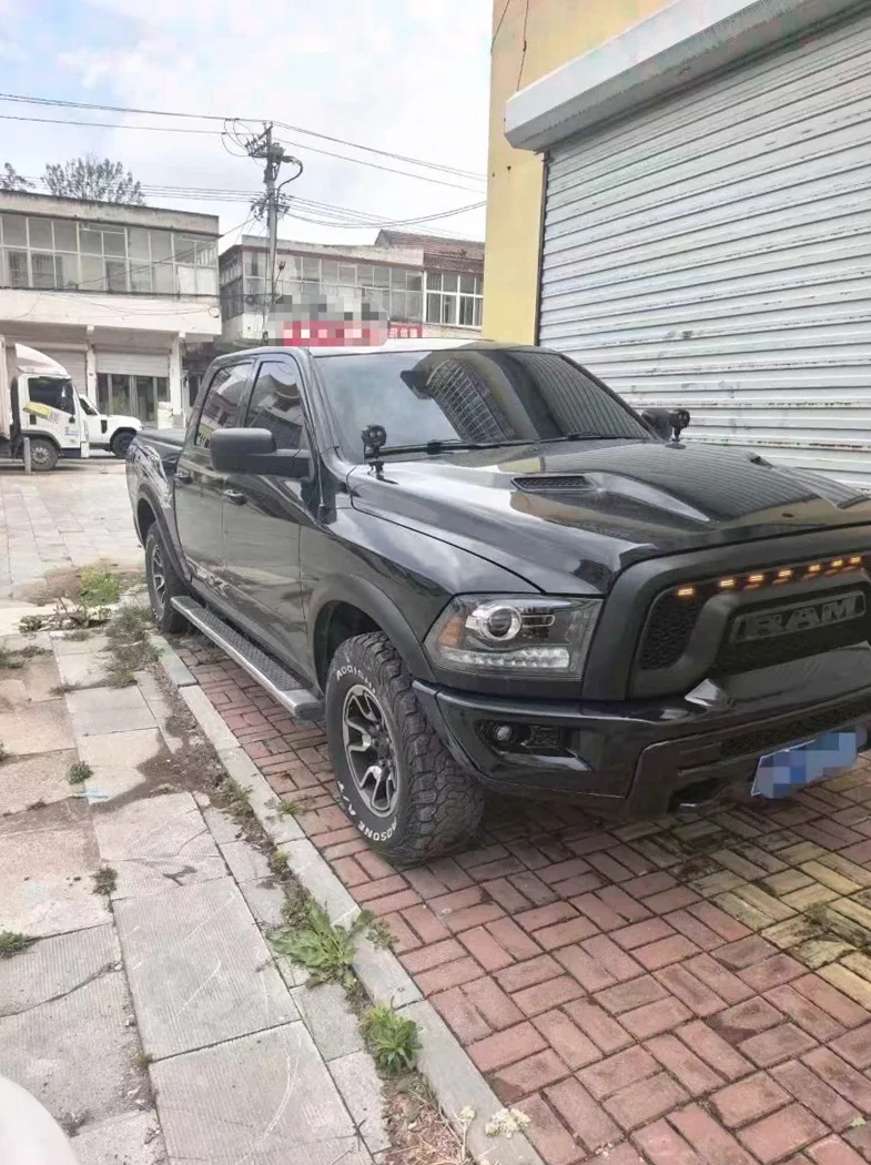 道奇叛逆者 正面外观二