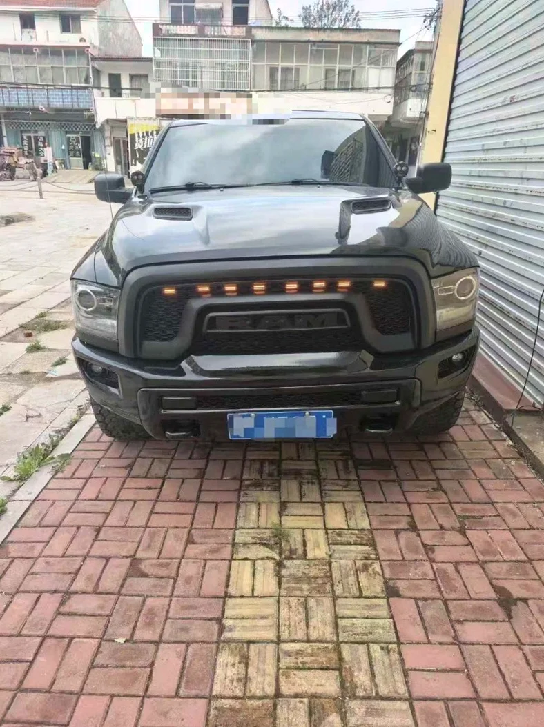 18年道奇叛逆者 5.7L V8
