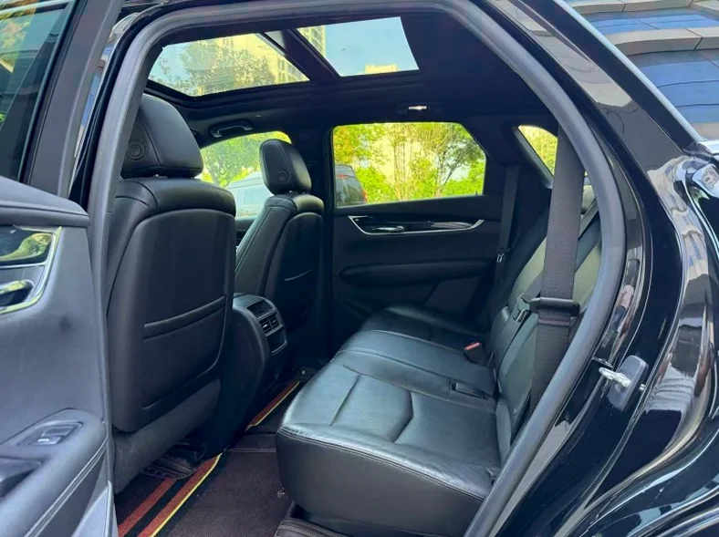 凯迪拉克XT5 后面外观二