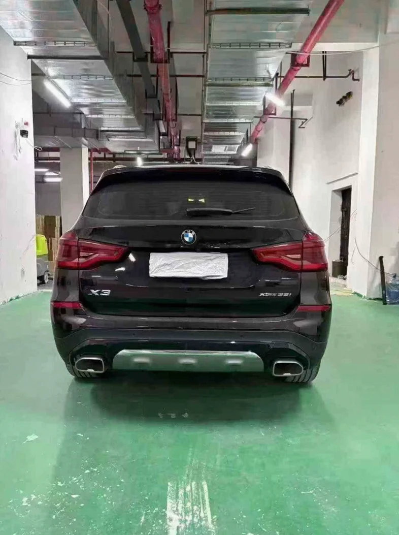 宝马X3 驾驶室