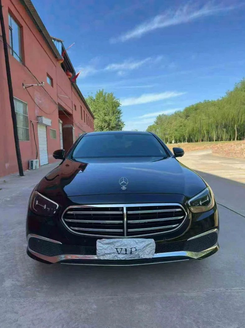 21年奔驰E300L豪华型