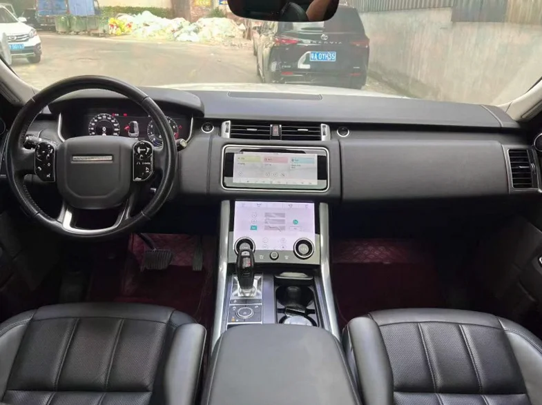 路虎揽胜运动 后面外观三