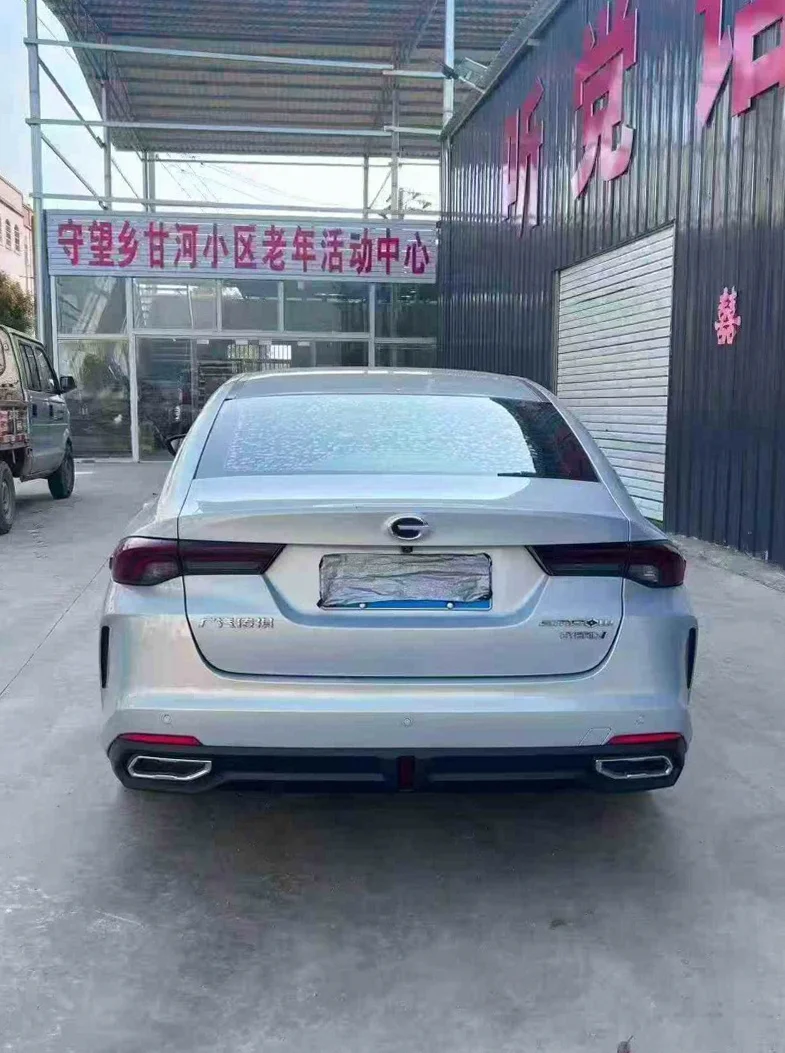 传祺影豹 内饰后排