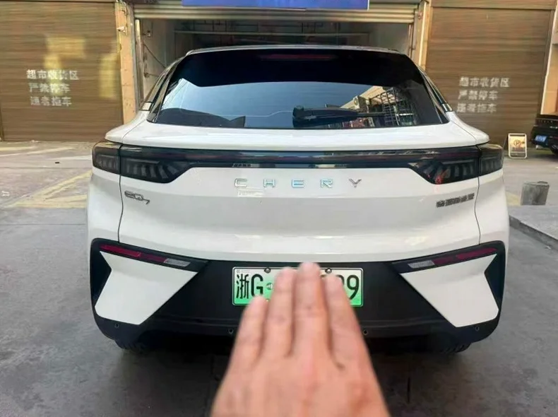 奇瑞舒享家 驾驶室