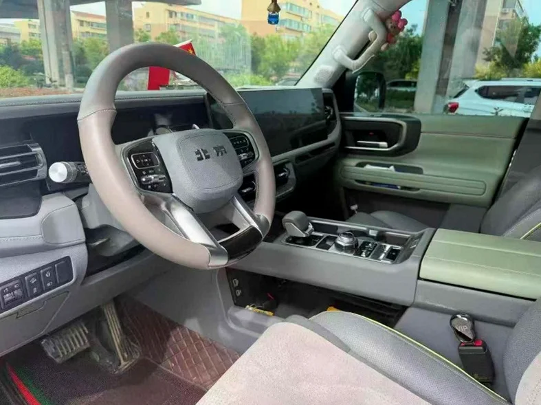 北京BJ40 后面外观三