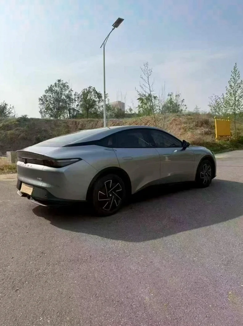 极狐汽车阿尔法 驾驶室