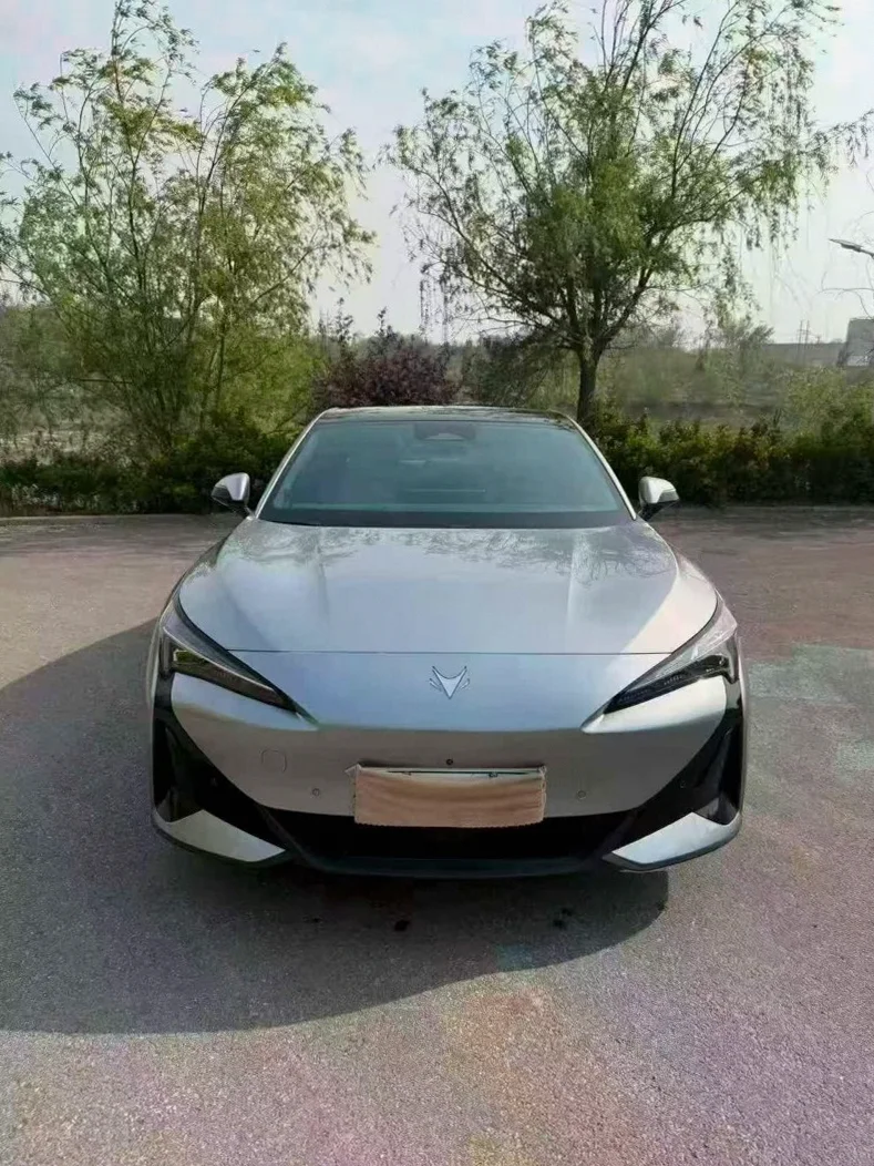 25款极狐阿尔法S5 560km