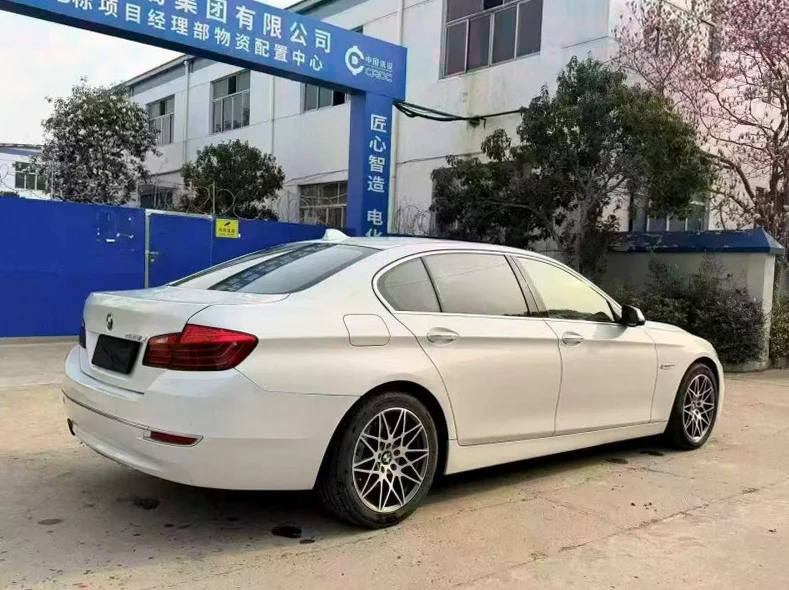 宝马5系 正面外观二