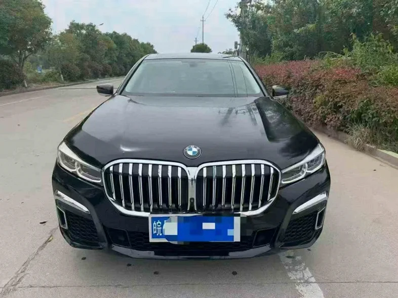 16年宝马740Li 3.0T