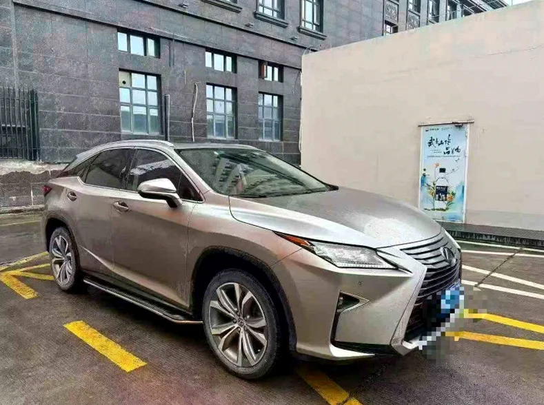 雷克萨斯RX 正面外观三