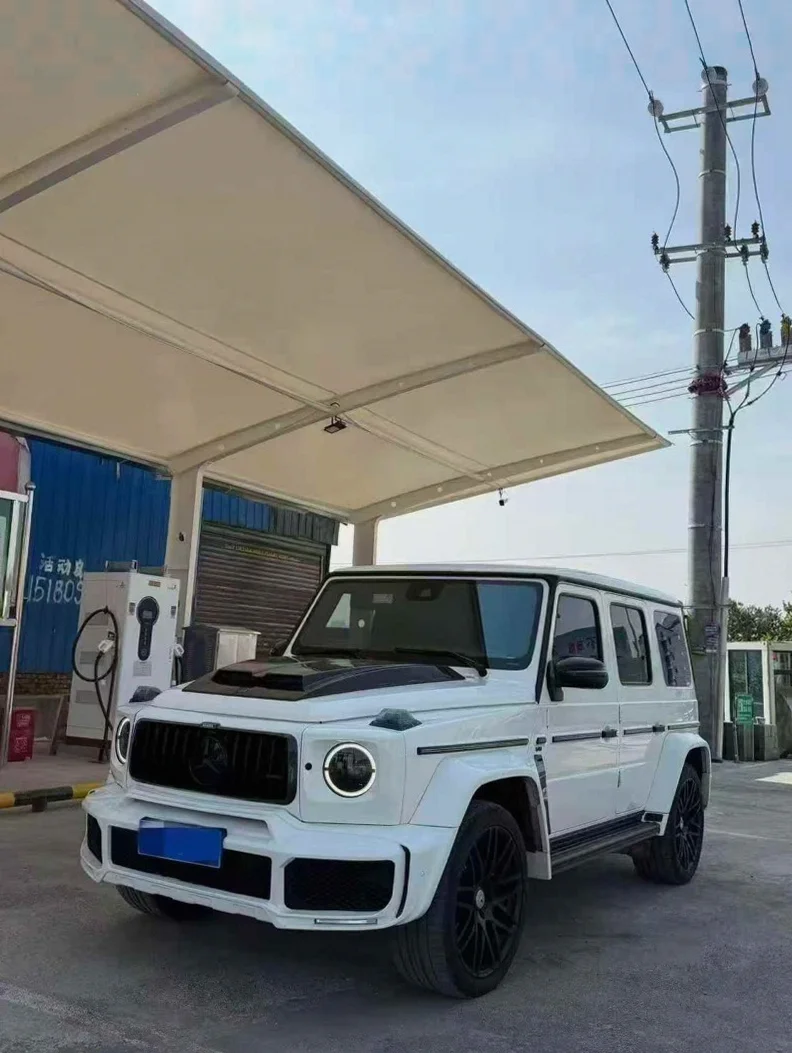 奔驰G 正面外观三