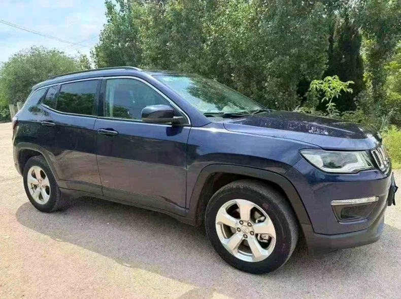 Jeep指南者 正面外观二
