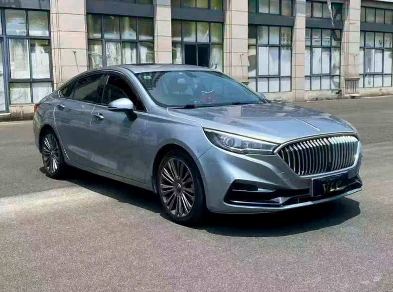 红旗H5 正面外观二