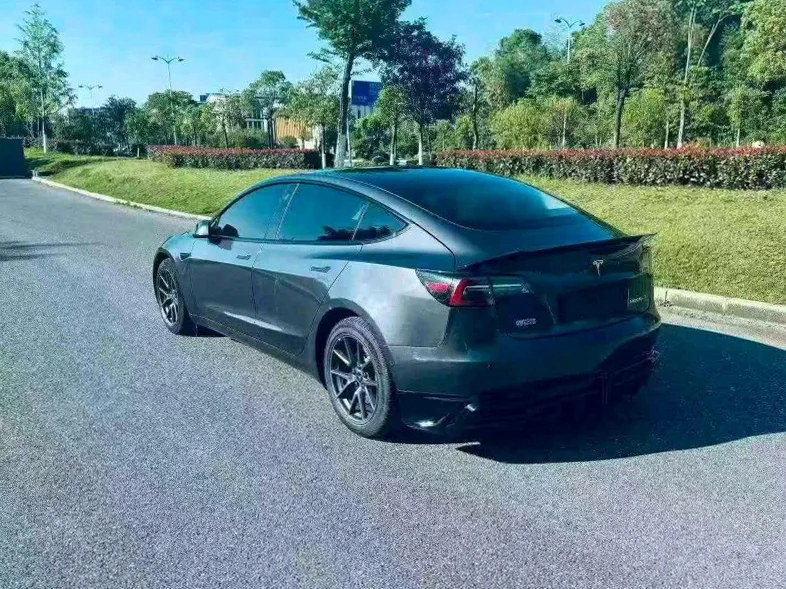 特斯拉MODEL 内饰后排