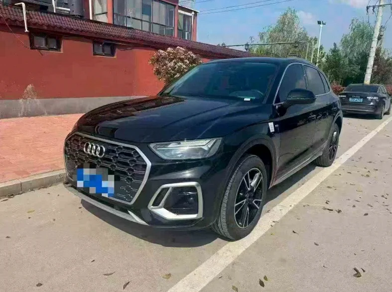 奥迪Q5 正面外观三