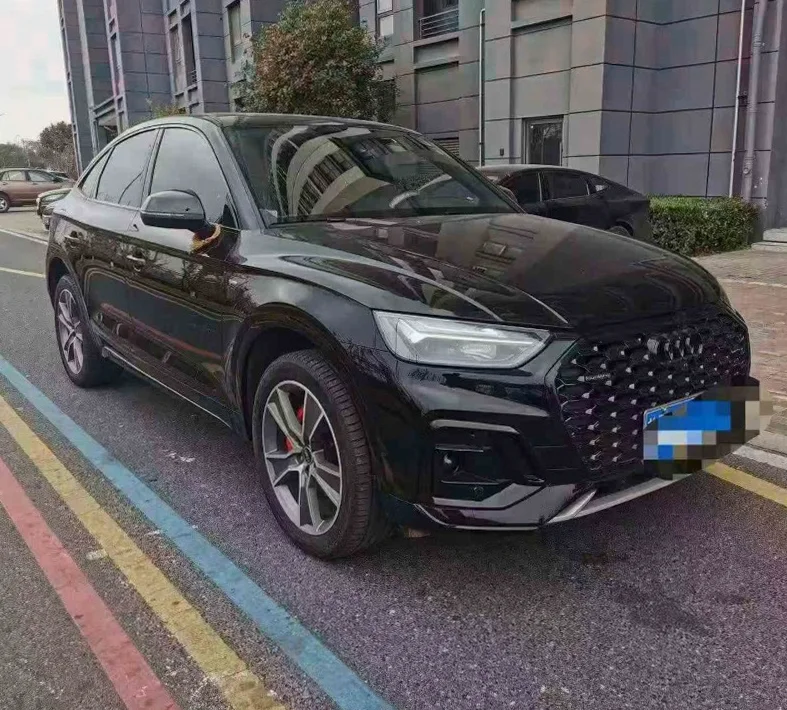 奥迪Q5 正面外观三