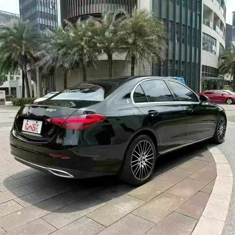 奔驰C 内饰前排