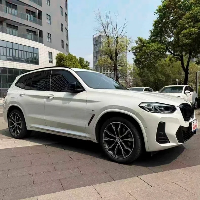 宝马X3 正面外观二